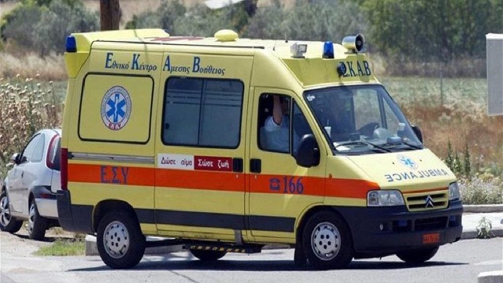 5821de4f1dc524952c8b46d8 Νεκρός 32χρονος ποδοσφαιριστής – Κατέρρευσε στο γήπεδο