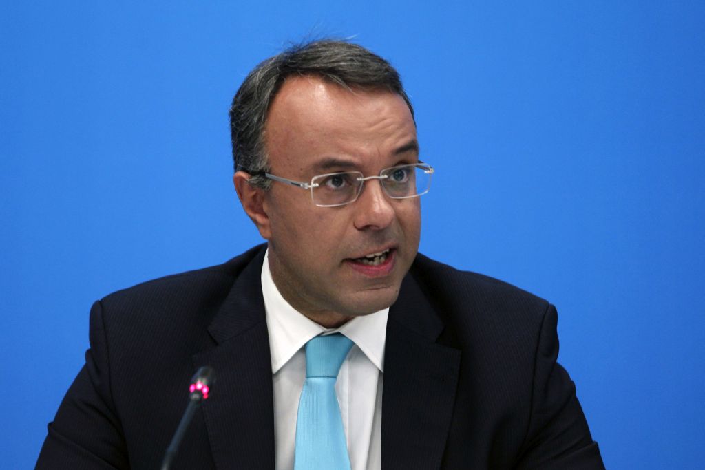 Σταϊκούρας: Η κυβέρνηση οδηγεί σε ασφυξία την οικονομία Σταϊκούρας: Η κυβέρνηση οδηγεί σε ασφυξία την οικονομία