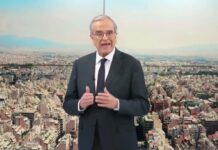 Σχολιασμός της επικαιρότητας με τον Γιώργο Μπανάτσα στην TRT 201026